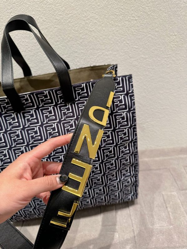 Laveszi Luxury Bags FI 285