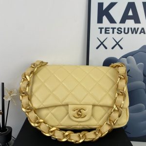 Laveszi Luxury Bags CN 415