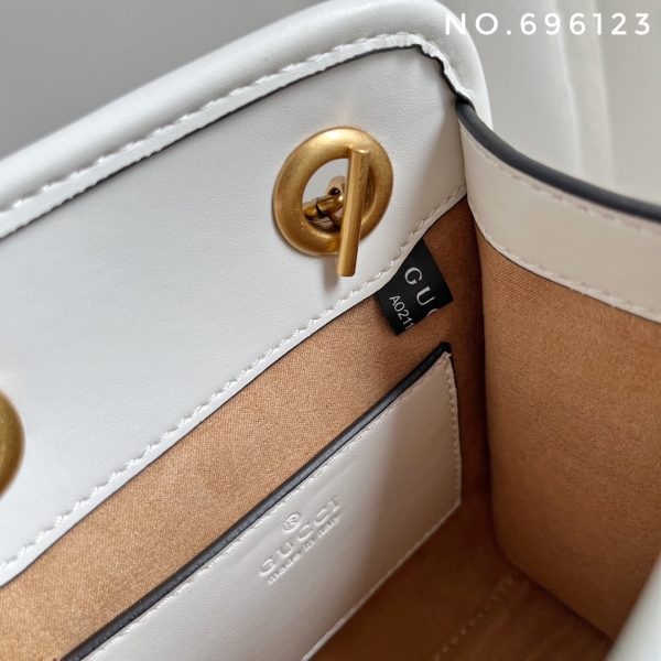 Laveszi Luxury Bags GG 498