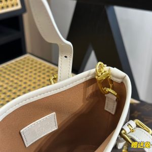 Laveszi Luxury Bags LV 725