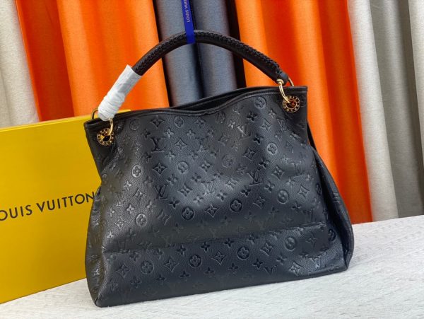 Laveszi Luxury Bags LV 771