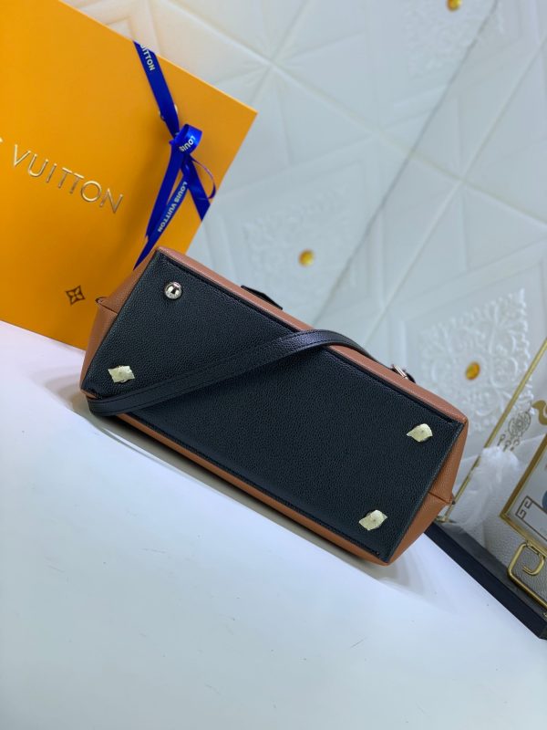 Laveszi Luxury Bags LV 745