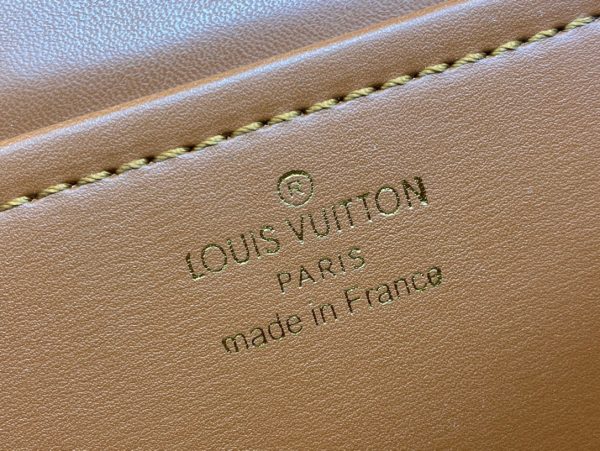 Laveszi Luxury Bags LV 742