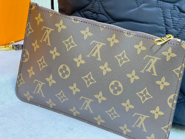 Laveszi Luxury Bags LV 623