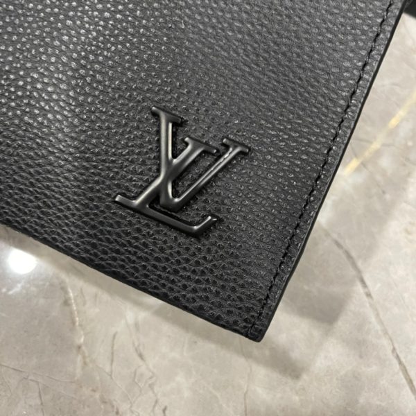 Laveszi Luxury Bags LV 858