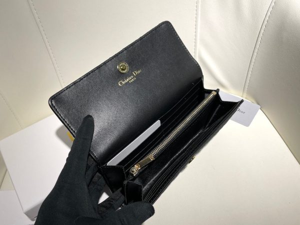 Laveszi Luxury Wallet CD 004