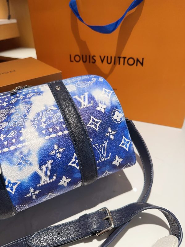 Laveszi Luxury Bags LV 898