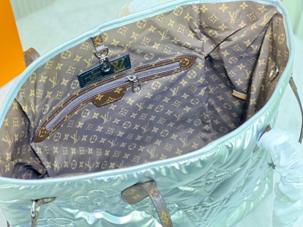 Laveszi Luxury Bags LV 624