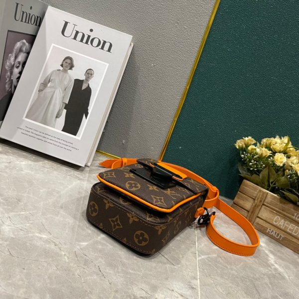 Laveszi Luxury Bags LV 805