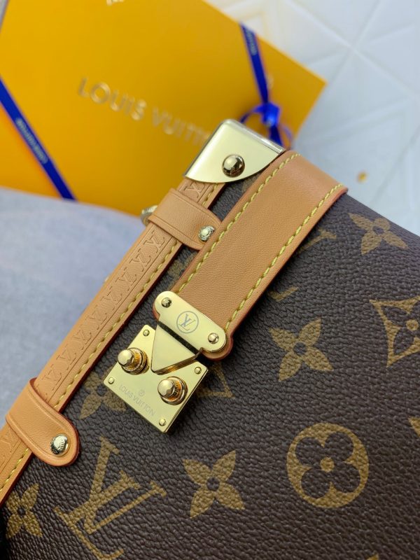 Laveszi Luxury Bags LV 585