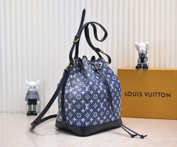 Laveszi Luxury Bags LV 875