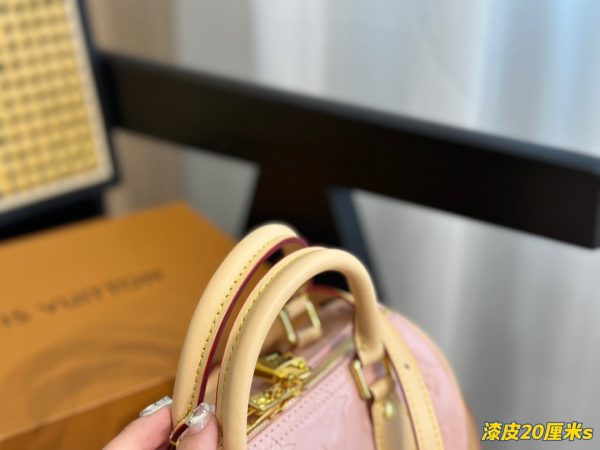 Laveszi Luxury Bags LV 737