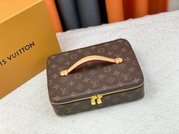 Laveszi Luxury Bags LV 904