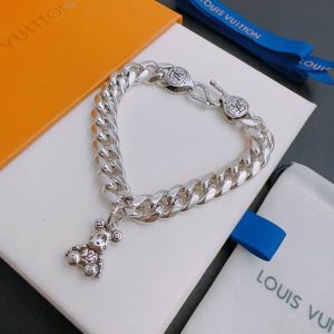 LV bracelet 11ly230