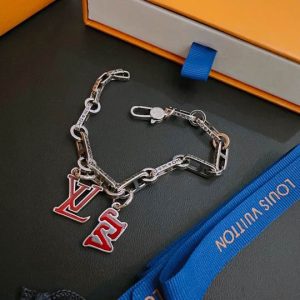 LV bracelet 11ly237