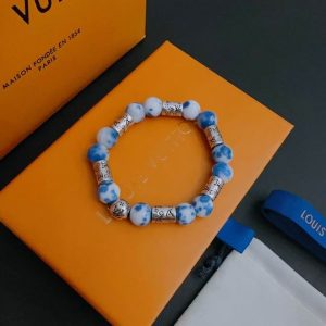 LV bracelet 11ly243