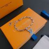 LV bracelet 11ly257