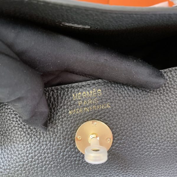 HERMES LINDY MINI TOGO BAG GOLD HARDWARE BLACK 19CM