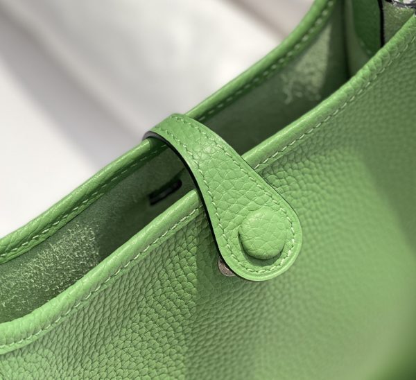 HERMES EVELYNE 16 AMAZONE GREEN BAG 16CM