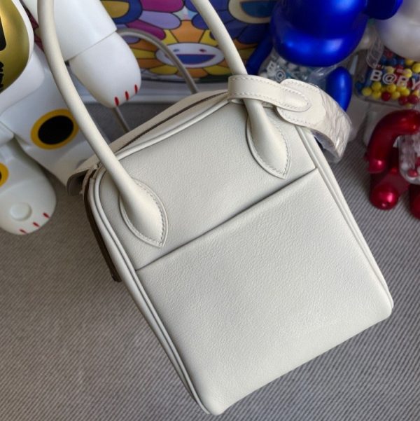 HERMES LINDY SWIFT NATA CRAIE SILVER HARDWARE 26CM