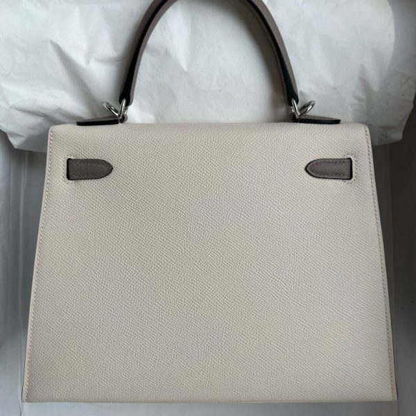 HERMES KELLY EPSOM CK10 CREAMY WHITE & M8 GRIS ASPHALTE SILVER HARDWARE 25CM