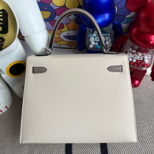 HERMES KELLY EPSOM CK10 CREAMY WHITE & M8 GRIS ASPHALTE SILVER HARDWARE 25CM