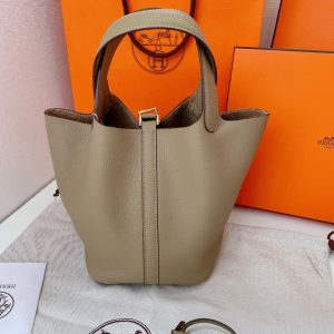 HERMES PICOTIN CLEMENCE GOLD HARDWARE BEIGE 22CM