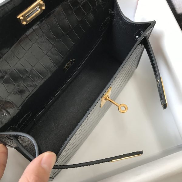 HERMES MINI KELLY POCHETTE CROCODILE GOLD TONED HARDWARE BLACK 22CM