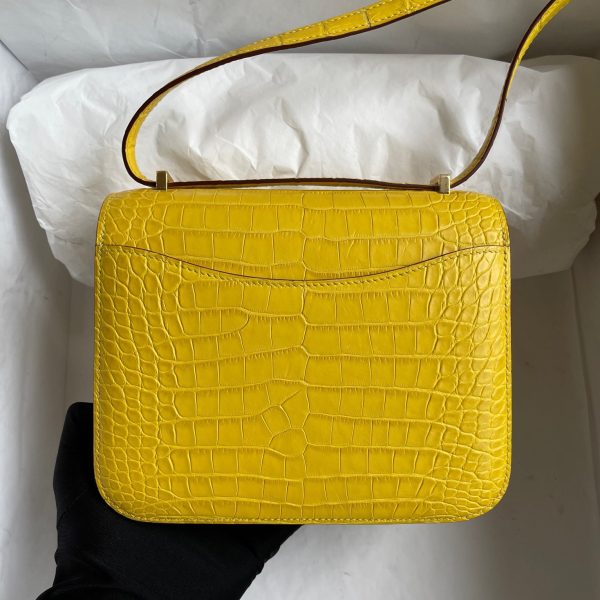 HERMES CONSTANCE ALLIGATOR MATT M9 MARIGOLD YELLOW GOLD HARDWARE 18CM