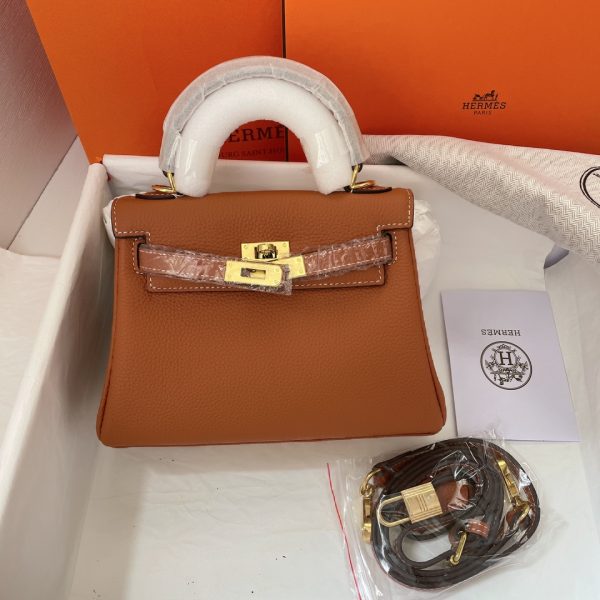 HERMES KELLY SELLIER ROUGE EPSOM GOLD HARDWARE BROWN 28CM