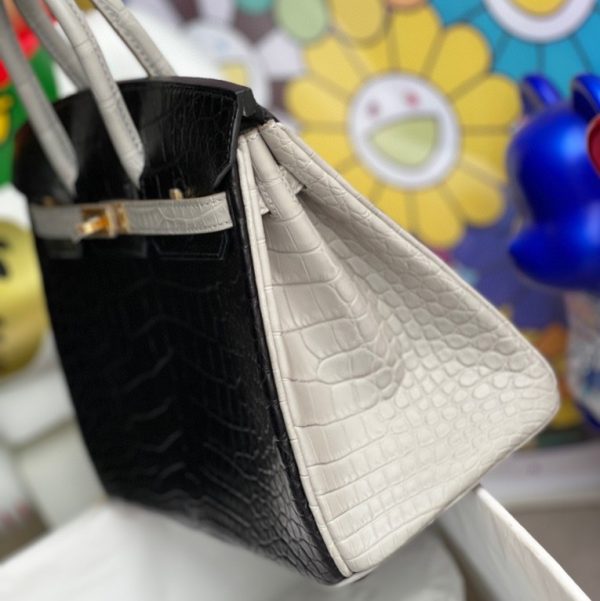 HERMES BIRKIN ALLIGATOR MATT CK89 NOIR & CK80 PEARL GREY GOLD HARDWARE  25CM