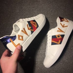 GUCCI WHITE LOVED