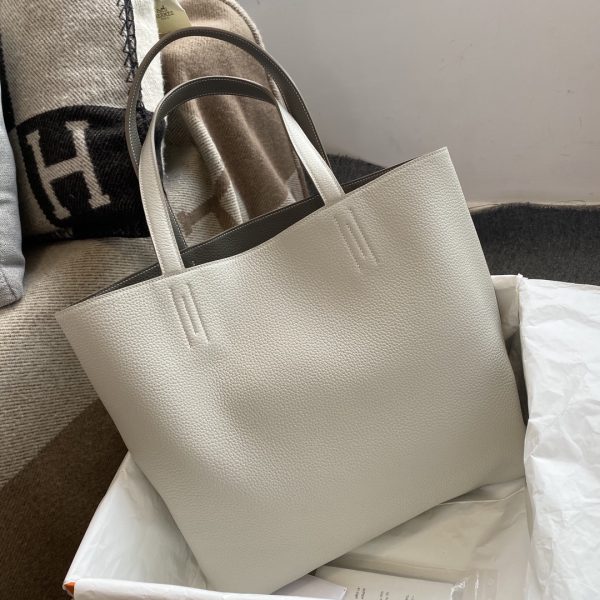 HERMES DOUBLE SENSE CLEMENCE REVERSIBLE LEATHER WHITE AND GREY 36CM