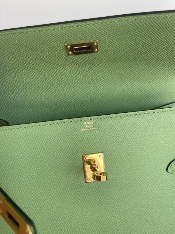 HERMES KELLY SELLIER EN DESORDRE EPSOM GOLD-TONED HARDWARE GREEN 25CM