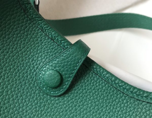 HERMES EVELYNE 16 AMAZONE DARK GREEN BAG 16CM