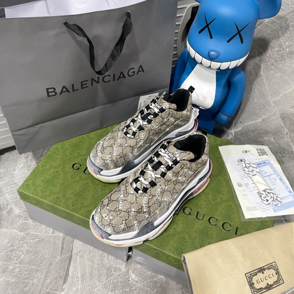 Gucci x Balenciage joint model