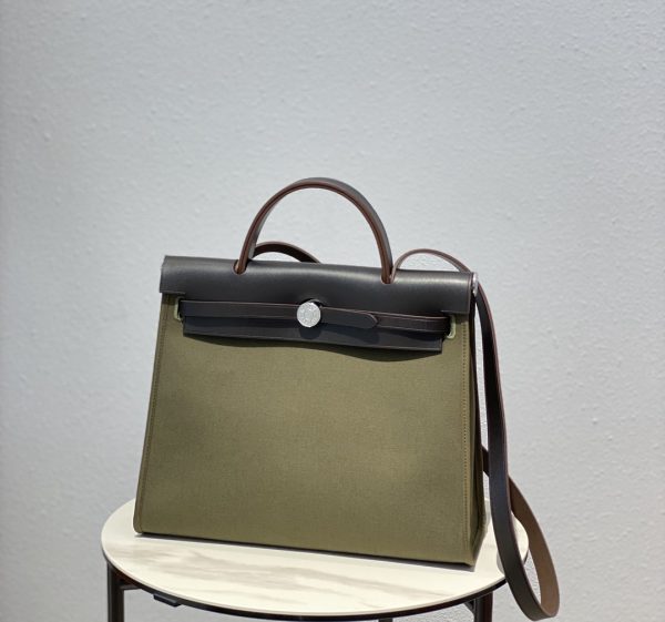 HERMES HERBAG ZIP 31 BAG PALLADIUM HARDWARE KHAKI 31CM