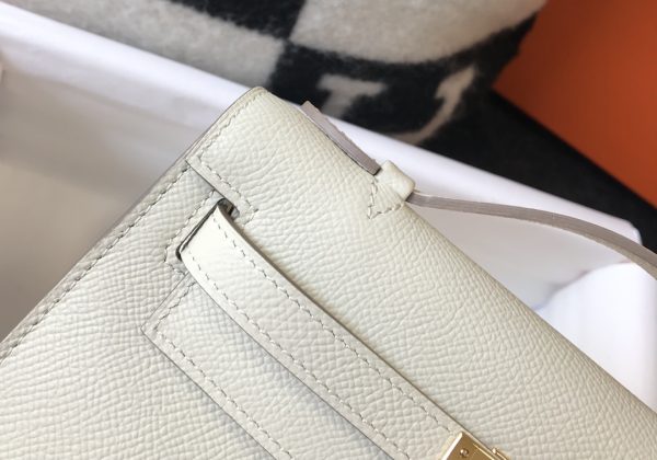 HERMES MINI KELLY POCHETTE GOLD TONED HARDWARE WHITE 22CM