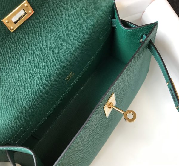 HERMES MINI KELLY POCHETTE GOLD TONED HARDWARE DARK GREEN 22CM