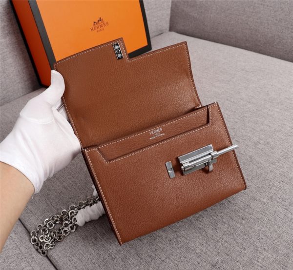 HERMES VERROU CHAINE BAG BROWN 17CM