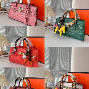 HERMES BIRKIN 30 CROCODILE GOLD HARDWARE RED 30CM