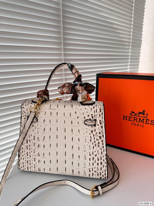 HERMES KELLY BAG CROCODILE LEATHER WHITE 25CM