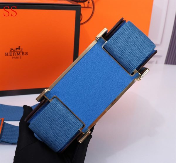 HERMES GETA BLACK CHEVRE GOLD HARDWARE BLUE 20CM