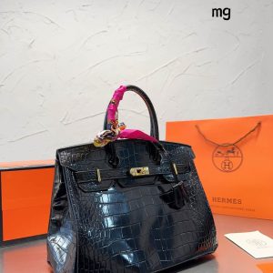 HERMES BIRKIN 30 BLACK NOIR SHINY POROSUS CROCODILE 30CM