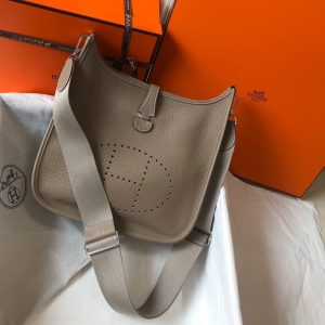 HERMES CLEMENCE EVELYNE PM 30CM ETOUPE