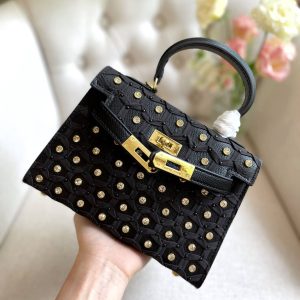 HERMÈS KELLY POCHETTE BAG BLACK 20CM