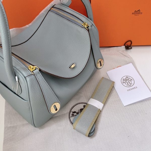 HERMÈS LINDY CLEMENCE LEATHER GHW BLUE 26CM