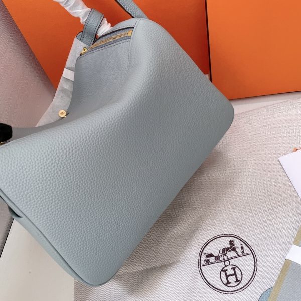 HERMÈS LINDY CLEMENCE LEATHER GHW BLUE 26CM