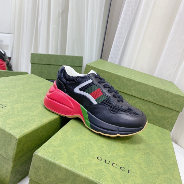 2021 GUCCI Italian Gucci old shoes