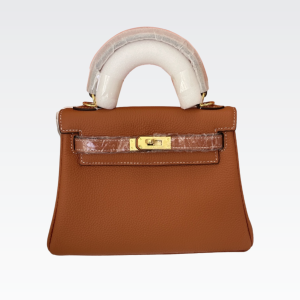 HERMES KELLY SELLIER ROUGE EPSOM GOLD HARDWARE BROWN 28CM